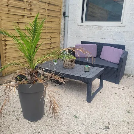 Ferienhaus Maison Avec Terrasse Couverte Et Cour Exposee Sud *