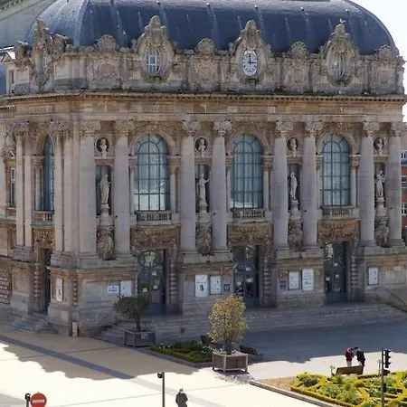 Maison Avec Terrasse Couverte Et Cour Exposee Sud Ferienhaus Calais